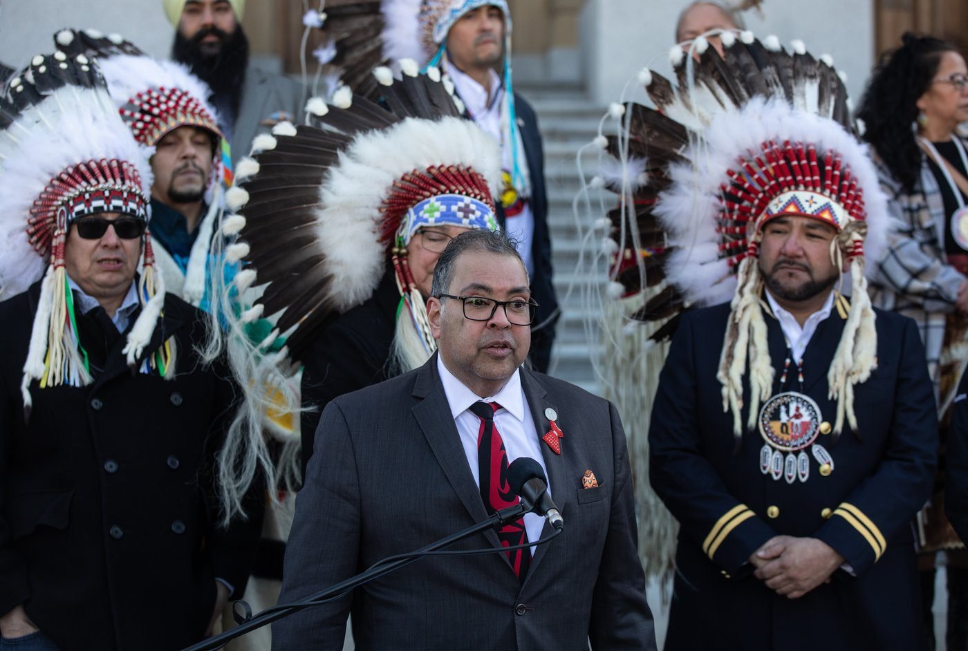 NDP’s Nenshi urges Smith fire her senior aide over diatribe against First Nations