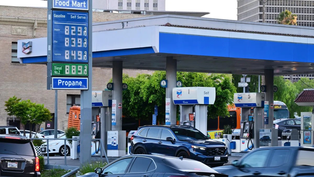 Lawsuit Accuses Gas Stations of Using AI to Jack Up Fuel Prices in California