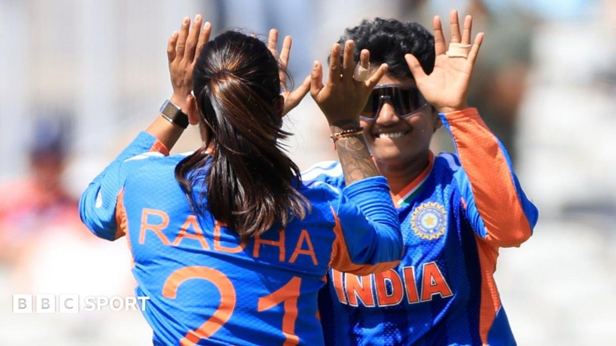 Women’s T20 World Cup: India and South Africa win to take semi-final fight to final day
