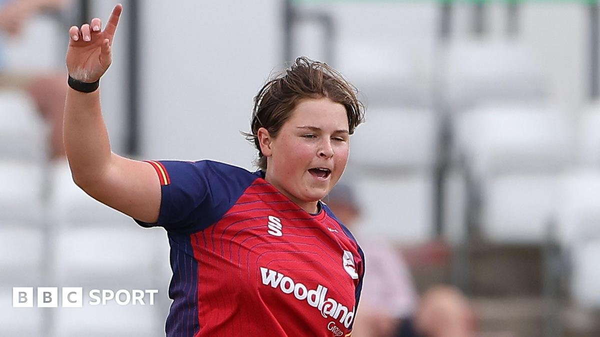 Grace Scrivens: Essex Women’s captain signs new two-year deal