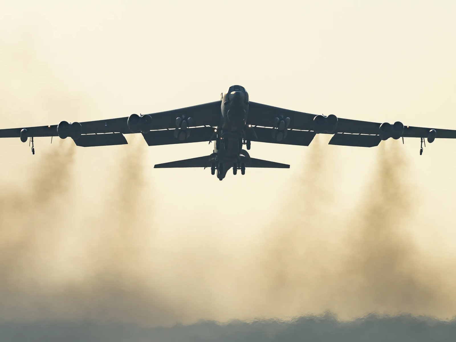 US Air Force B-52 bomber crashes after takeoff at Edwards Air Force Base | News
