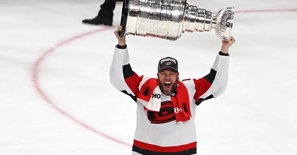 Carolina Hurricanes win second Stanley Cup, beating Vegas Golden Knights in 6 games
