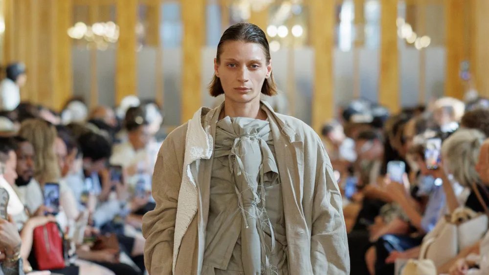 Hed Mayner Spring 2027 Runway, Fashion Show & Collection Review