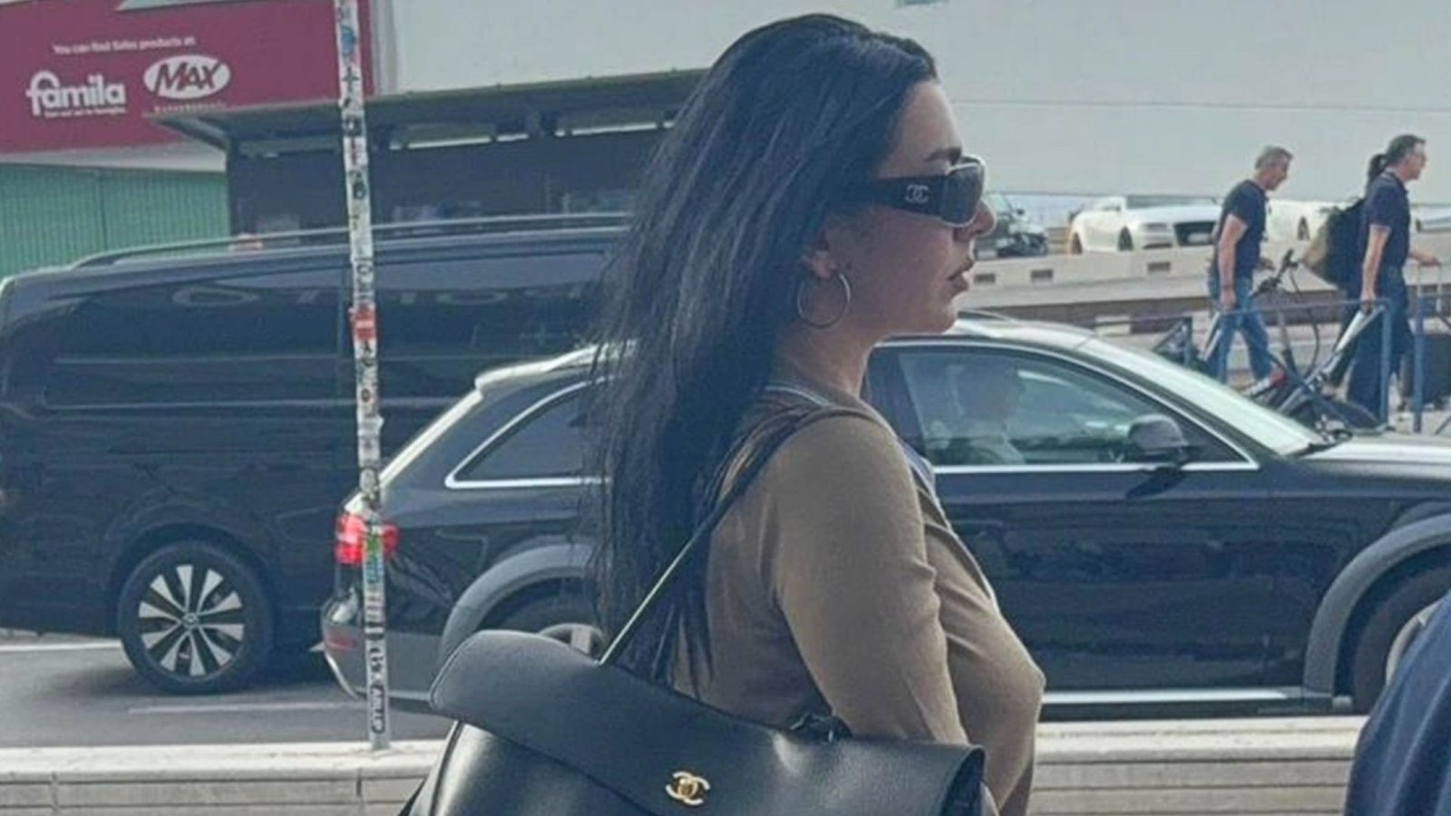 Charli’s Rule-Breaking Airport Outfit Is the Only One I Want to Travel In