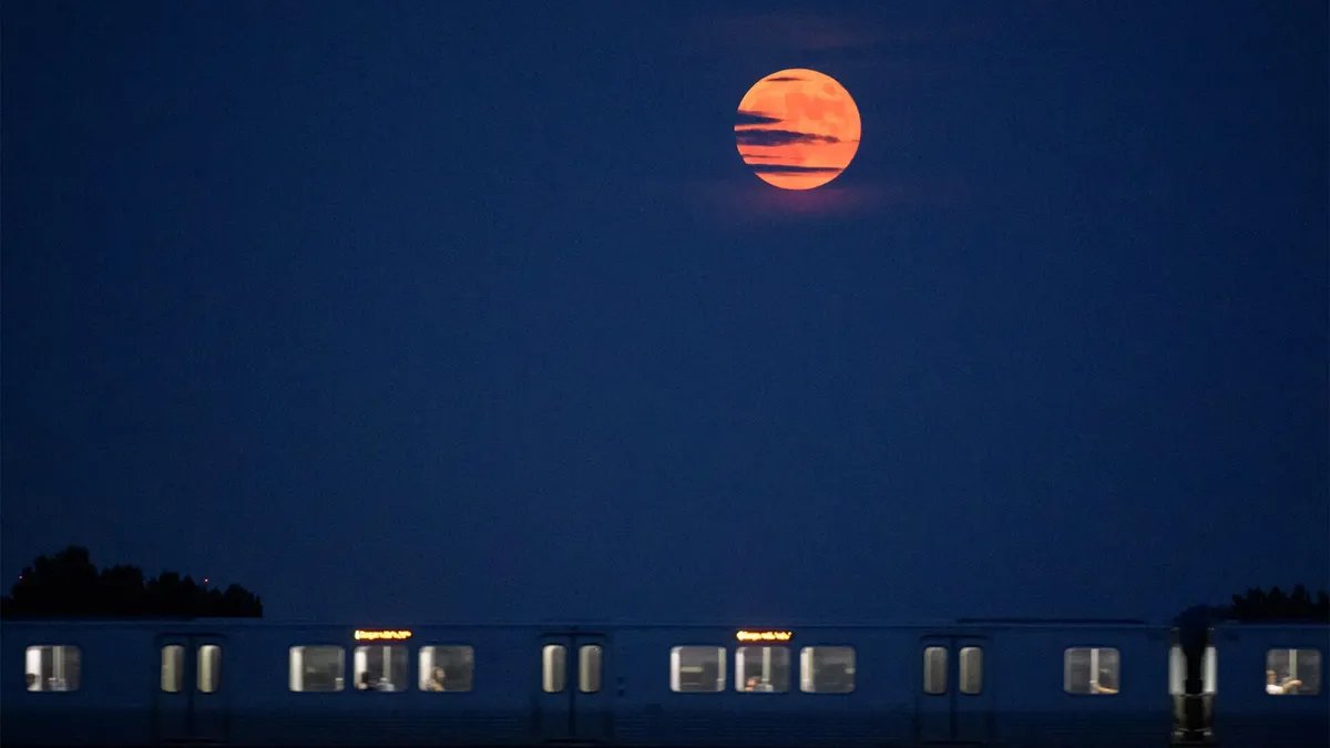 June’s Strawberry Moon Is the Final Micro Moon of 2026: Here’s How to See It
