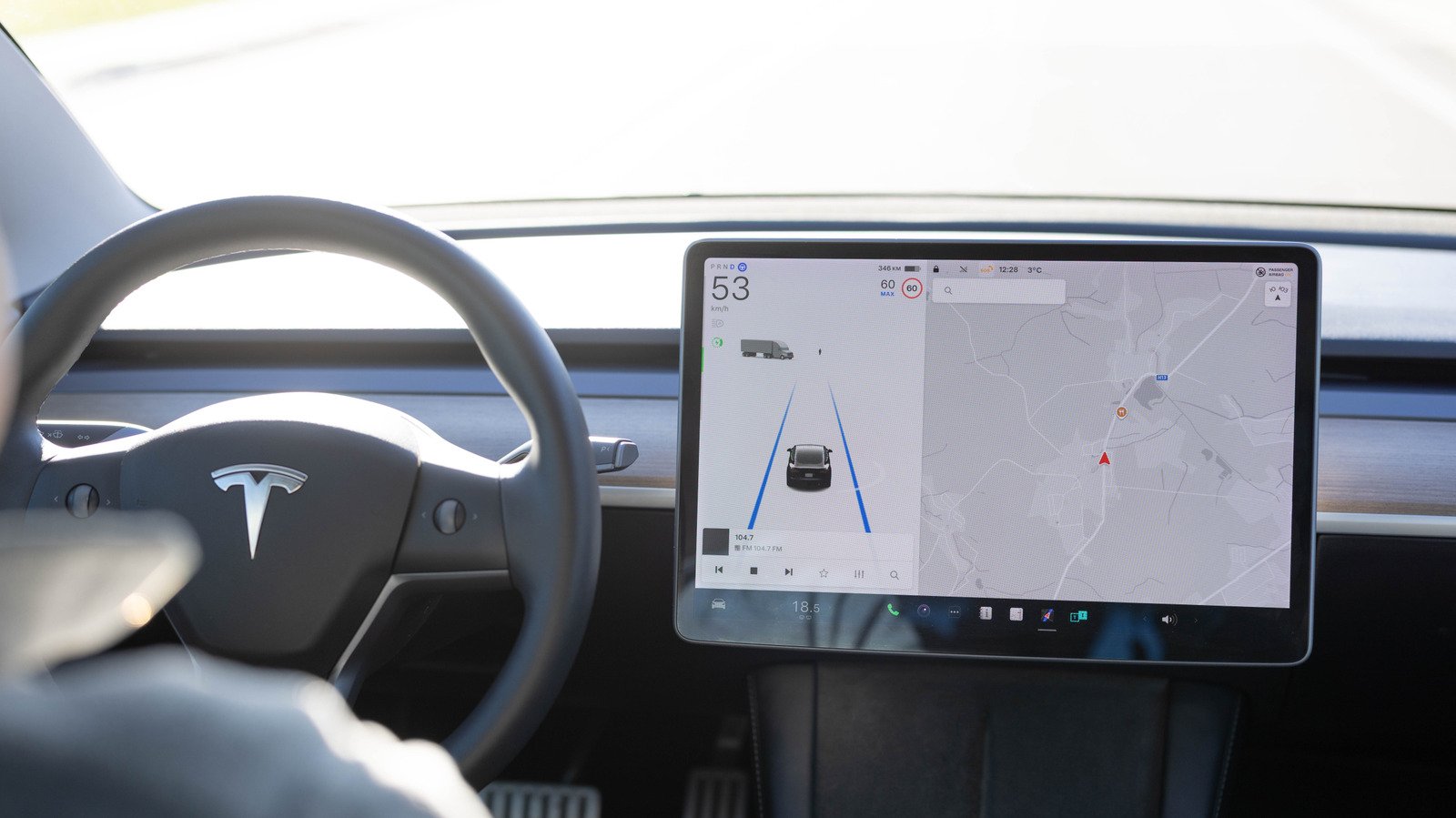 Tesla In Autopilot Crashed Into Texas Home, Killing One