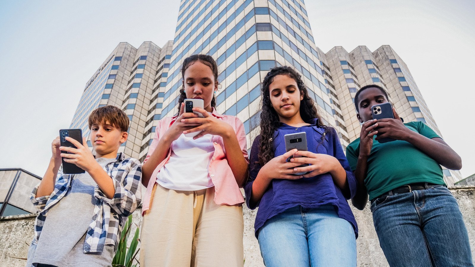 Australia’s Social Media Ban May Not Be That Effective, Study Finds