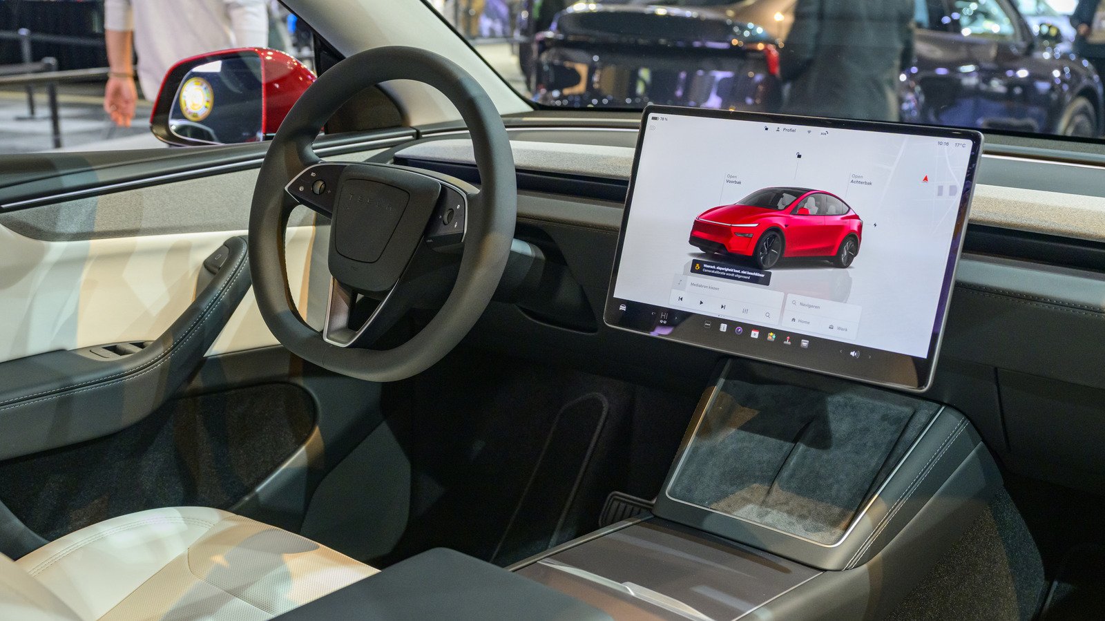 Tesla Settles Lawsuit Over Fatal Pedestrian Crash Involving Full Self-Driving