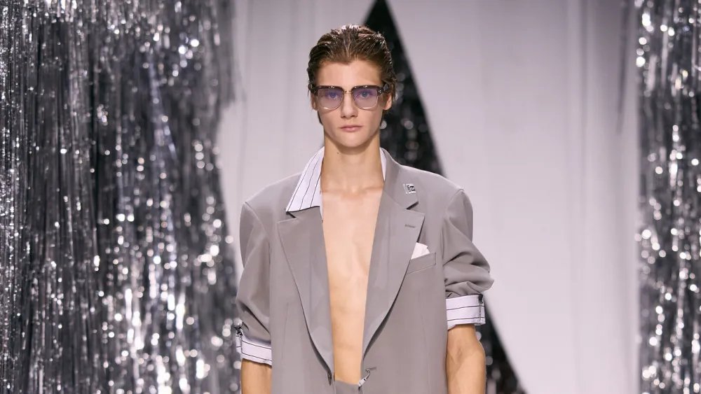 Maison Mihara Yasuhiro Spring 2027: Relaxed, Pajama-inspired Fashion