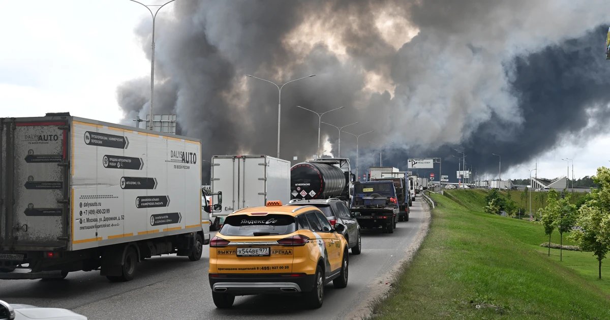 Ukraine launches drone attacks on major Moscow oil refinery