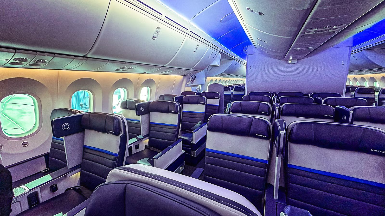5 Things Passengers Never Realize About How Airlines Actually Decide Who Gets A Premium Economy Upgrade
