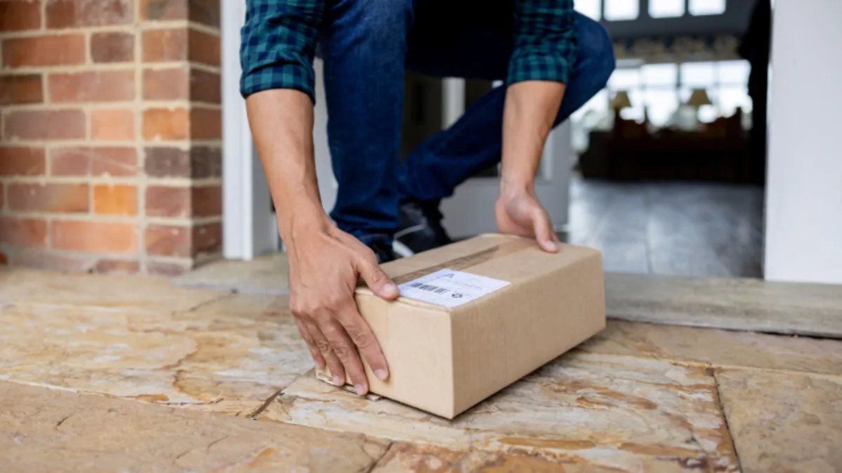 The Delivery You Didn’t Order: Breaking Down the ‘Free Phone’ Scam