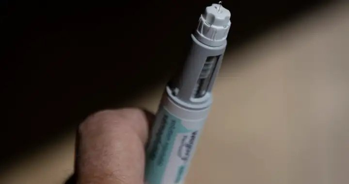 Canada approves 1st generic semaglutide shot for weight loss – National