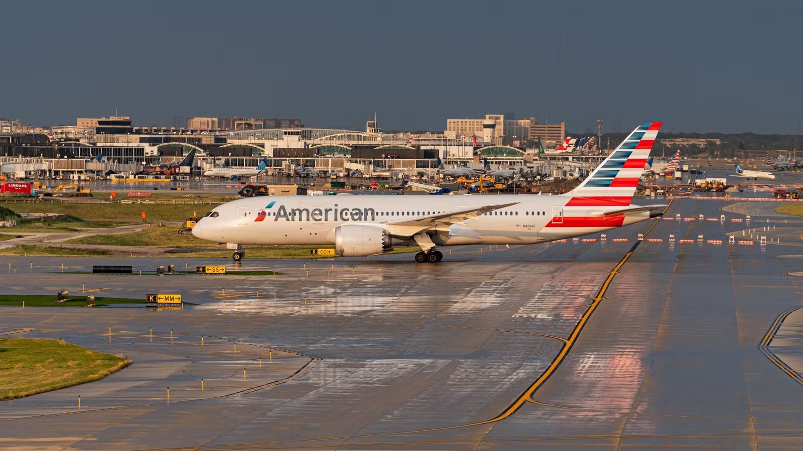 Thunderstorm Ground Stop Caused 700+ Flight Delays At Chicago O’Hare