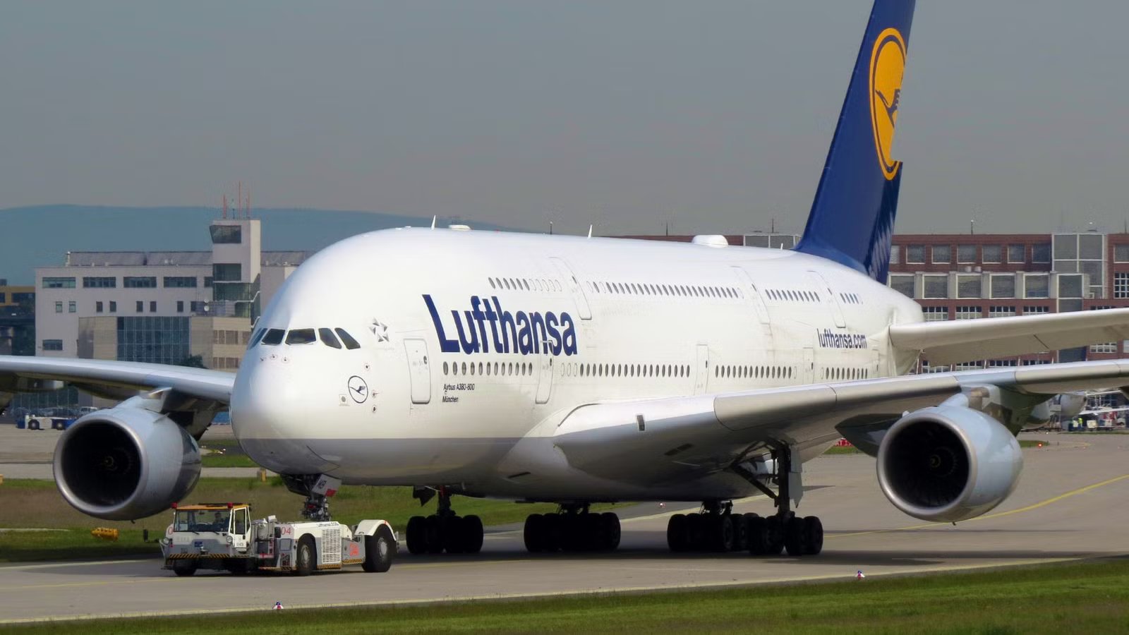 Ouch: Lufthansa Faces Six-Figure Bill As A380 With 500+ Onboard Diverts To Boston