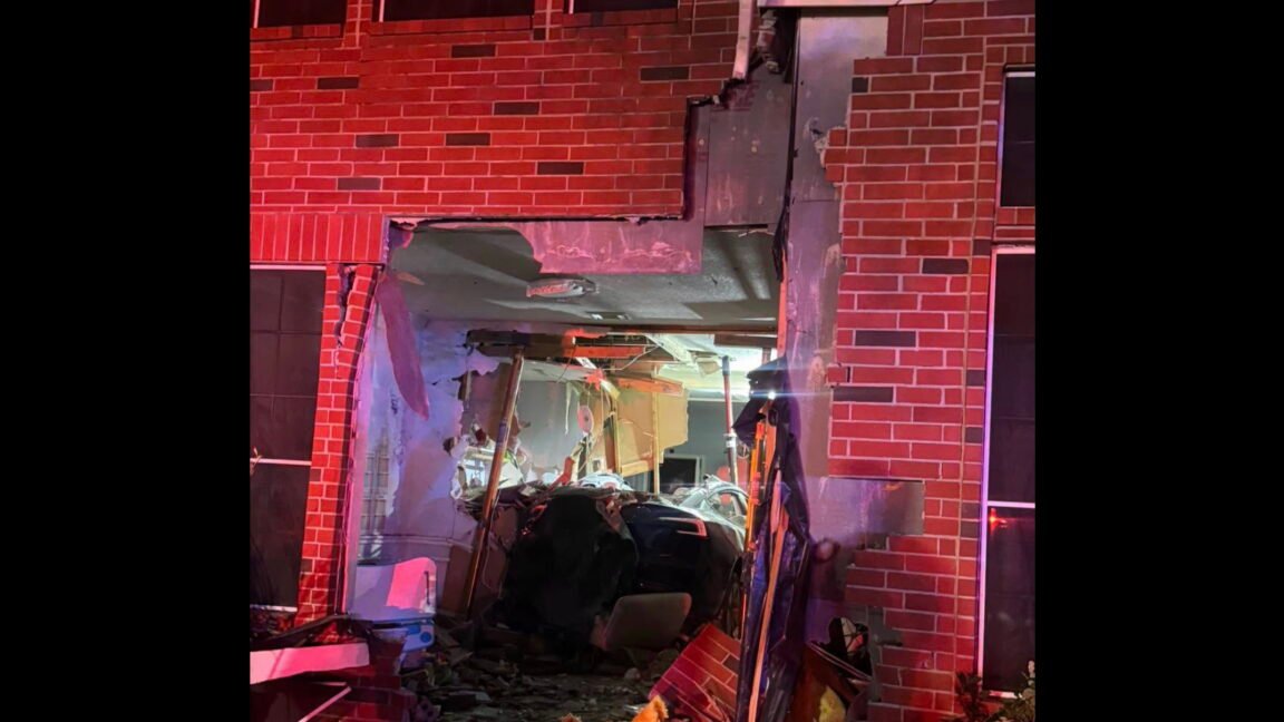 Doorbell cam filmed Tesla Autopilot crash that killed woman in her home