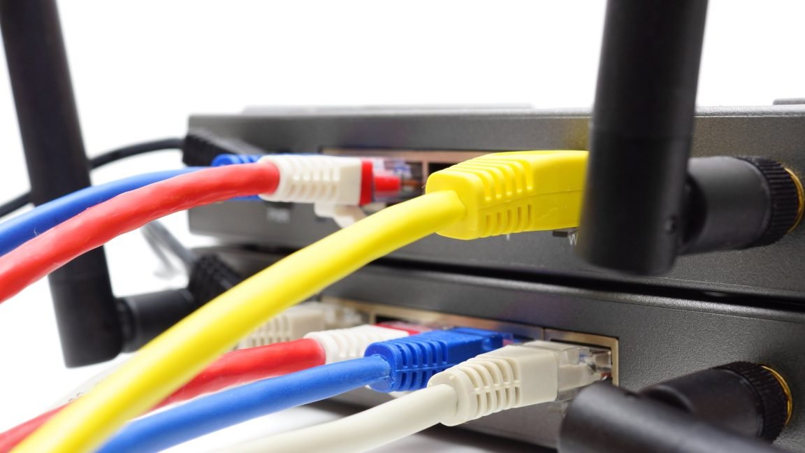 Cable lobby warns of chaos if FCC doesn’t relax ban on foreign routers