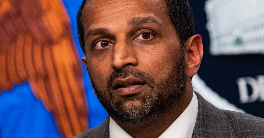F.B.I. Assigns Scores of Analysts to Examine Election Records in Georgia