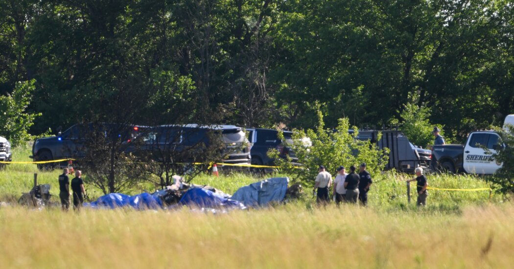 No Engine Problems in Skydiving Plane Crash That Killed 12, N.T.S.B. Says