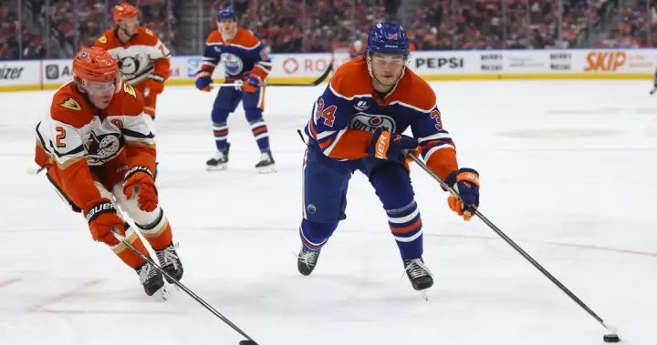Oilers sign Colton Dach to two-year extension