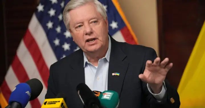 Trump ally Sen. Lindsey Graham dies after brief, unexpected illness, his office says – National