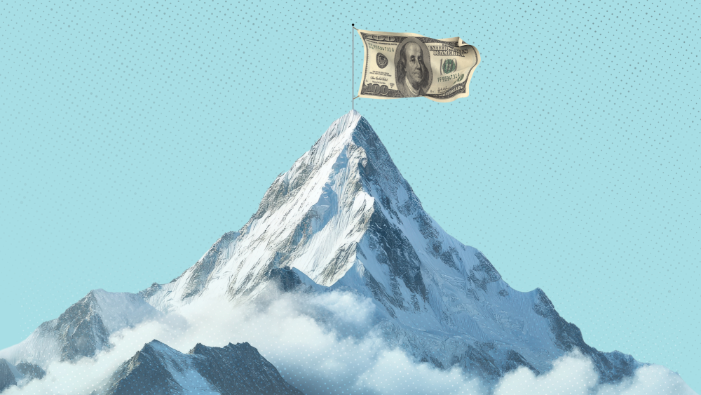 CEO Pay Soars in Fashion and Retail Amid Industry Challenges for 2025