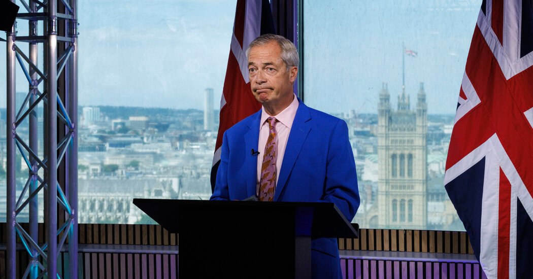 Farage’s Resignation Risks Becoming Farce as U.K. Parties Boycott Clacton By-Election
