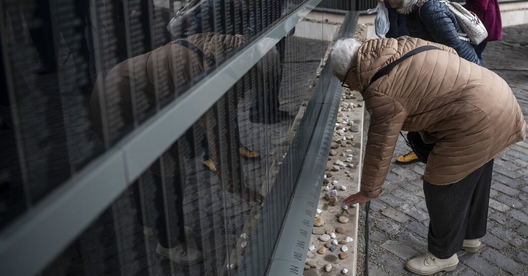 Can Hungarian Holocaust Survivors Find Justice in the U.S.?
