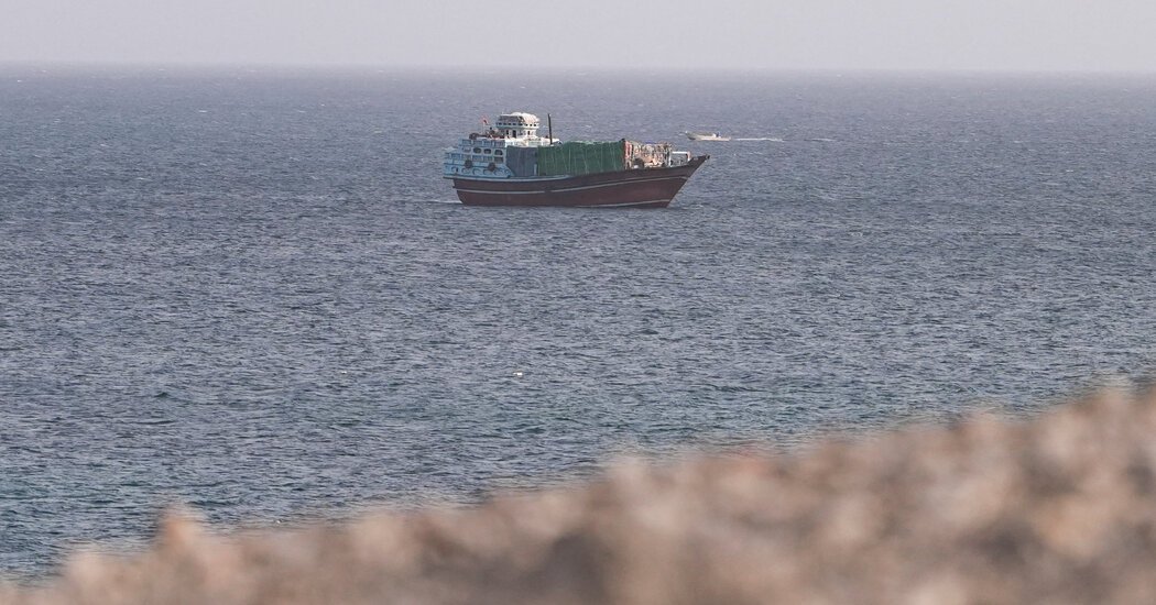 Iran War Live Updates: U.S. and Iran Escalate Attacks, While Hinting at Diplomacy