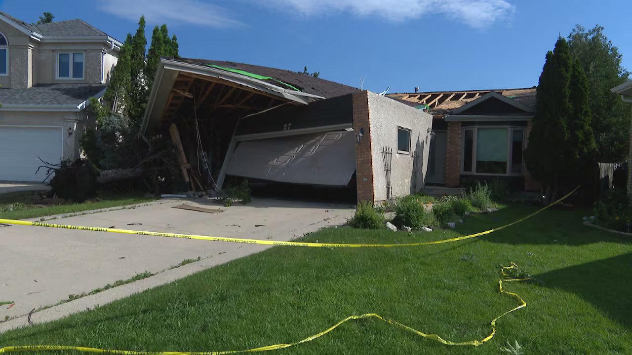 Roofs ripped off, homes damaged after storm hits Winnipeg