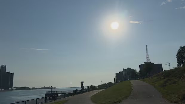 Extreme heat pushes Windsor-Essex closer to 19th-century record temperatures