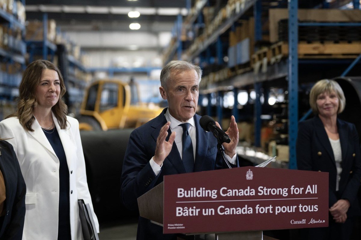 Alberta submits plans and announces partners for new pipeline to B.C. coast