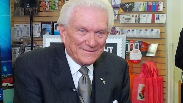 Tommy Hunter, ‘Canada’s Country Gentleman,’ dead at 89