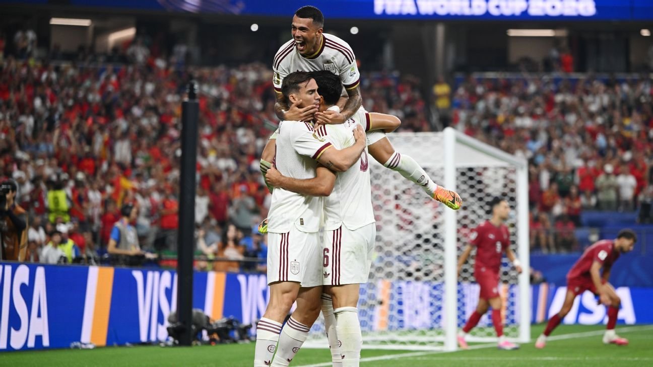 World Cup Daily live: Spain knock out Portugal; Kane loses voice; USMNT prepares for Belgium