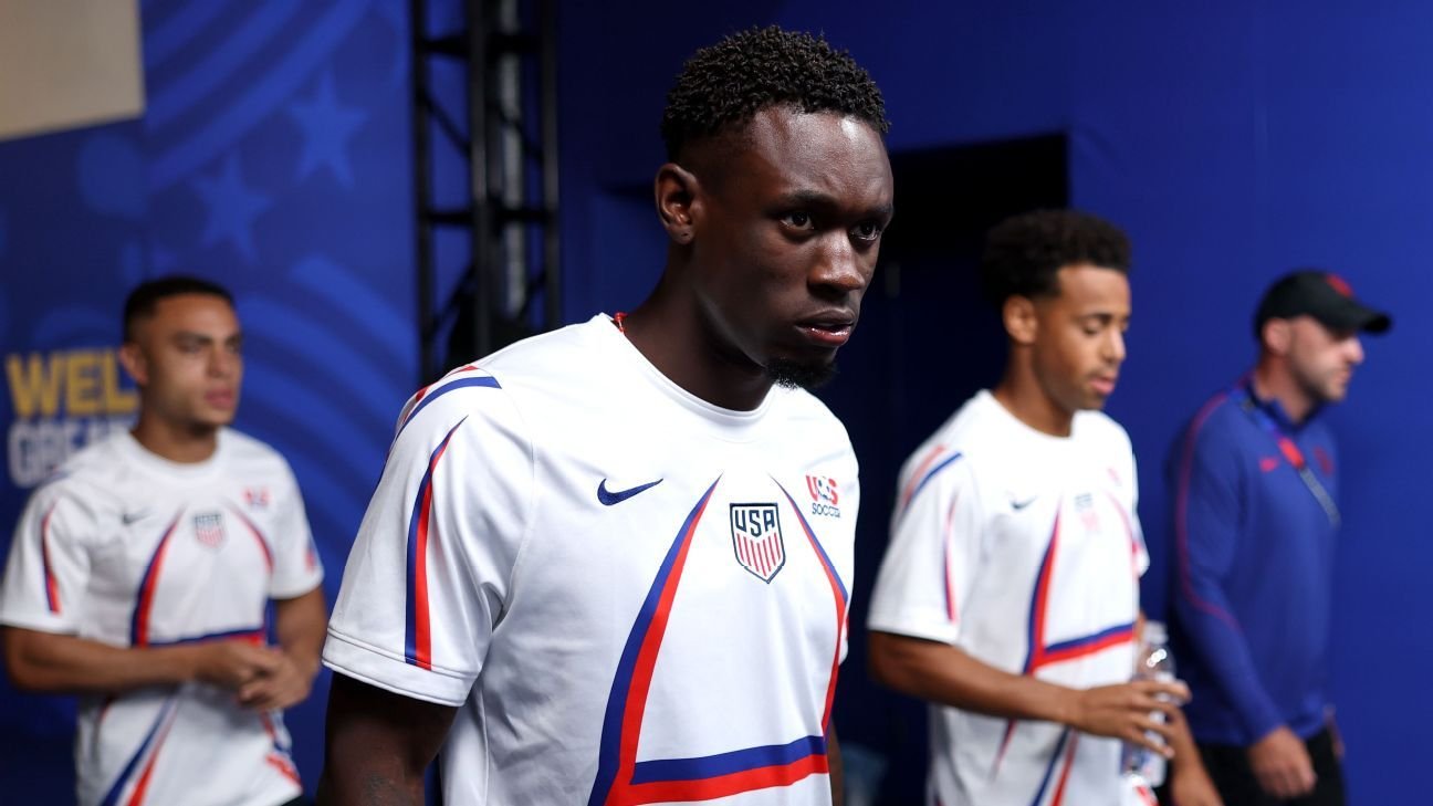 World Cup live updates: United States takes on Belgium in last 16