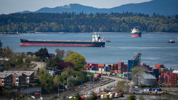 Canada’s trade surplus hits four-year high in May, led by jump in exports to U.S.