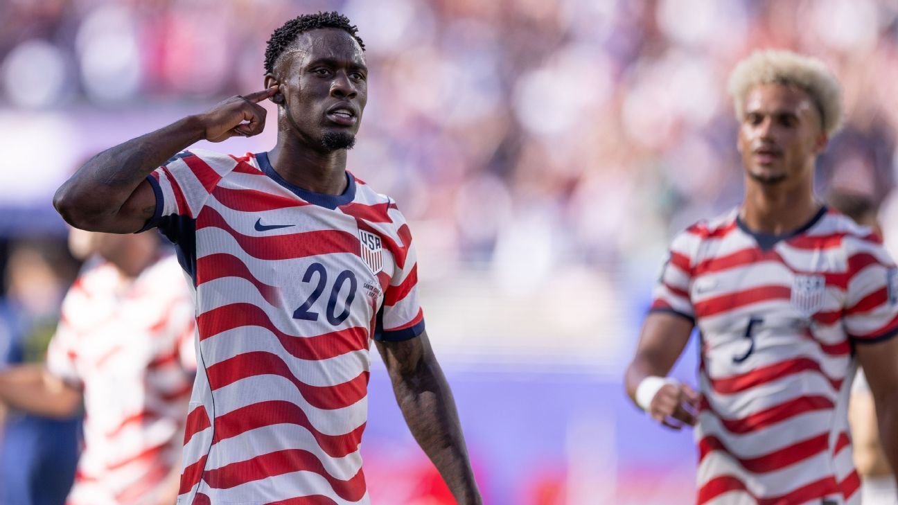Transfer rumors, news: PSG, Spurs, Chelsea eye USMNT striker