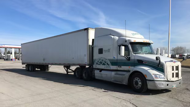 ‘I don’t blame them,’ says instructor after Quebec requires new Ontario truckers to take exam