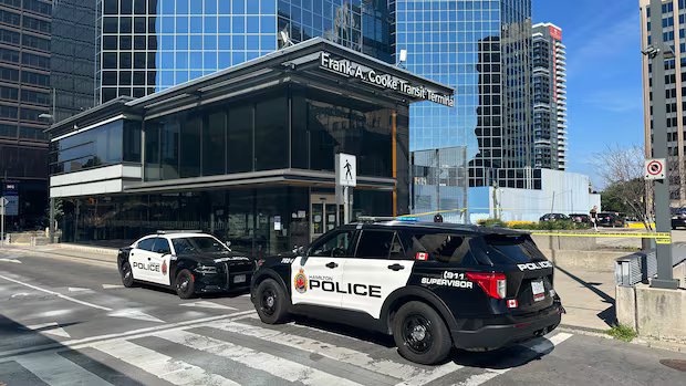 Suspect arrested after 4 injured in stabbing attacks near Hamilton bus terminal