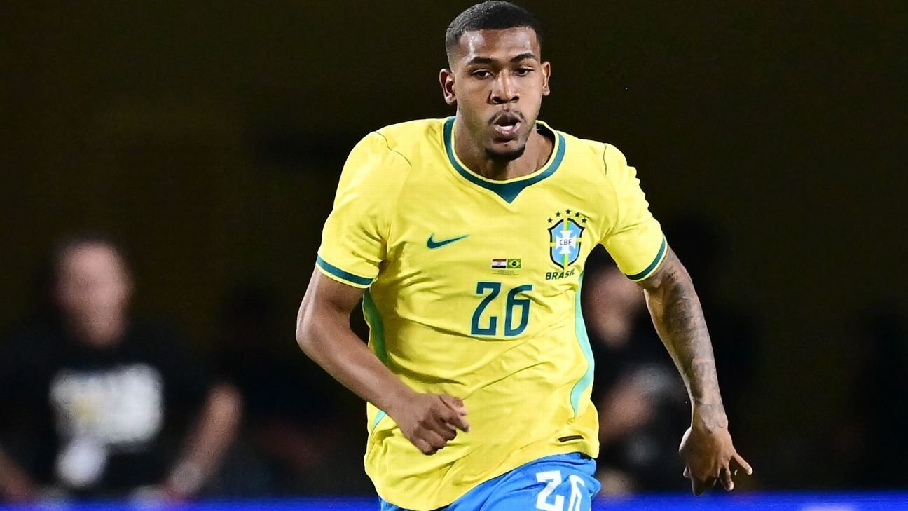 Transfer rumors, news: Liverpool ready to move for Brazil’s Rayan