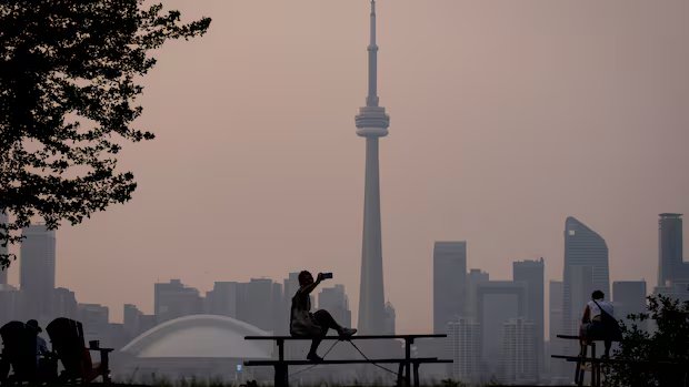 Smoke levels increase across most of GTA with relief expected from afternoon showers