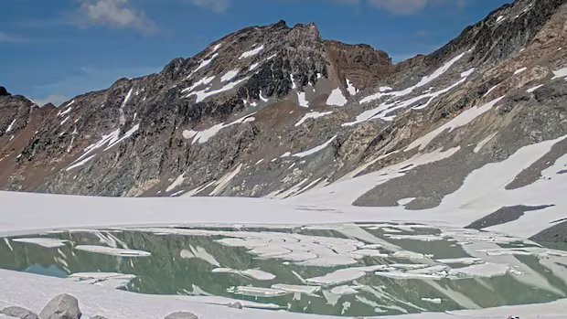 Regional officials in B.C. warn of fast-moving water and debris from glacial lake