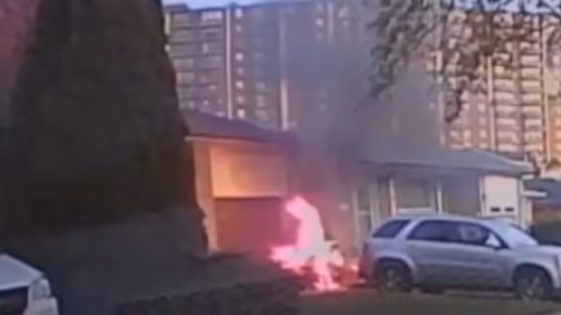 Video of e-bike erupting into flames has Toronto’s fire chief sounding alarm over spike in incidents