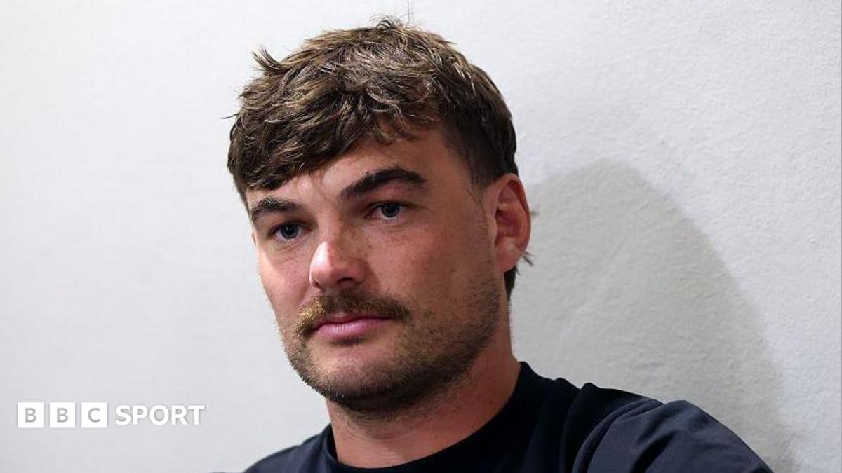 South Africa v England: George Furbank out with appendicitis