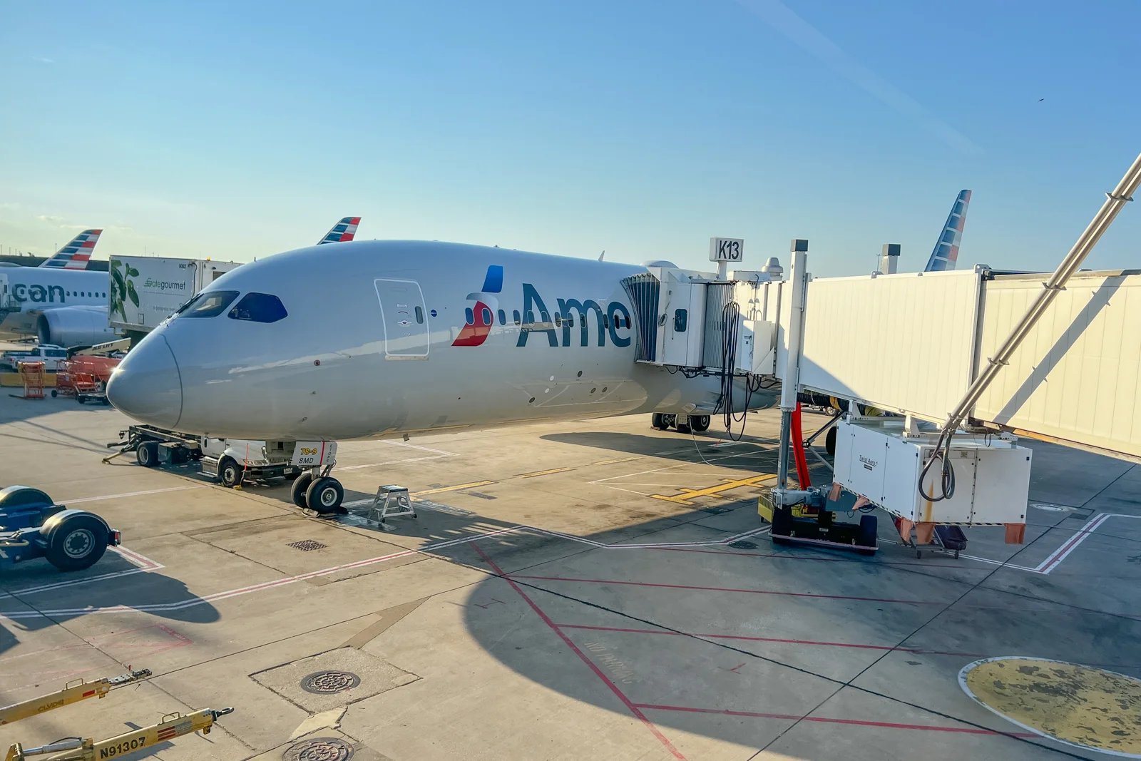 American returns to Tokyo from Chicago in 3-route expansion