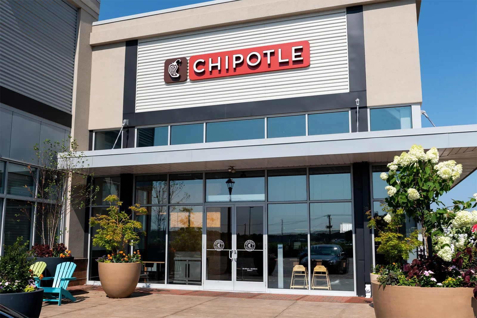 How to earn and redeem Chipotle Rewards points