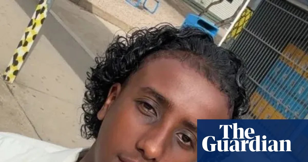 Tributes for Melbourne boy allegedly left to die from stab wounds, as teen charged with murder | Melbourne
