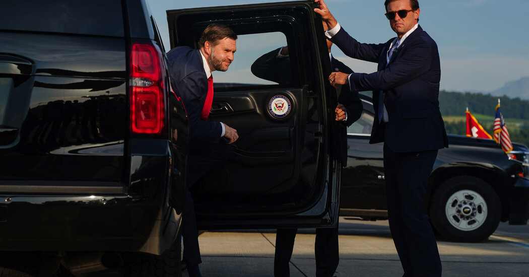 Secret Service Agent in JD Vance’s Detail Under Investigation