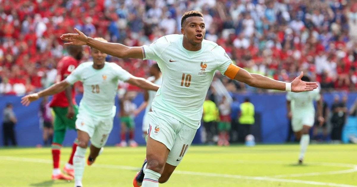 From The Sports Desk: France steamrolls another opponent, cruises into semifinals