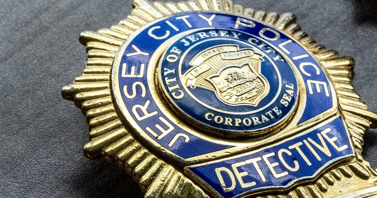3 teens arrested after acid attack on 6 women in New Jersey